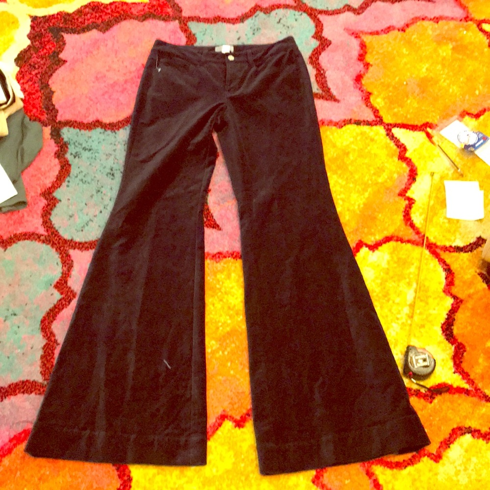 KRD imports SIZE 8 Pants - from Chico’s - so soft